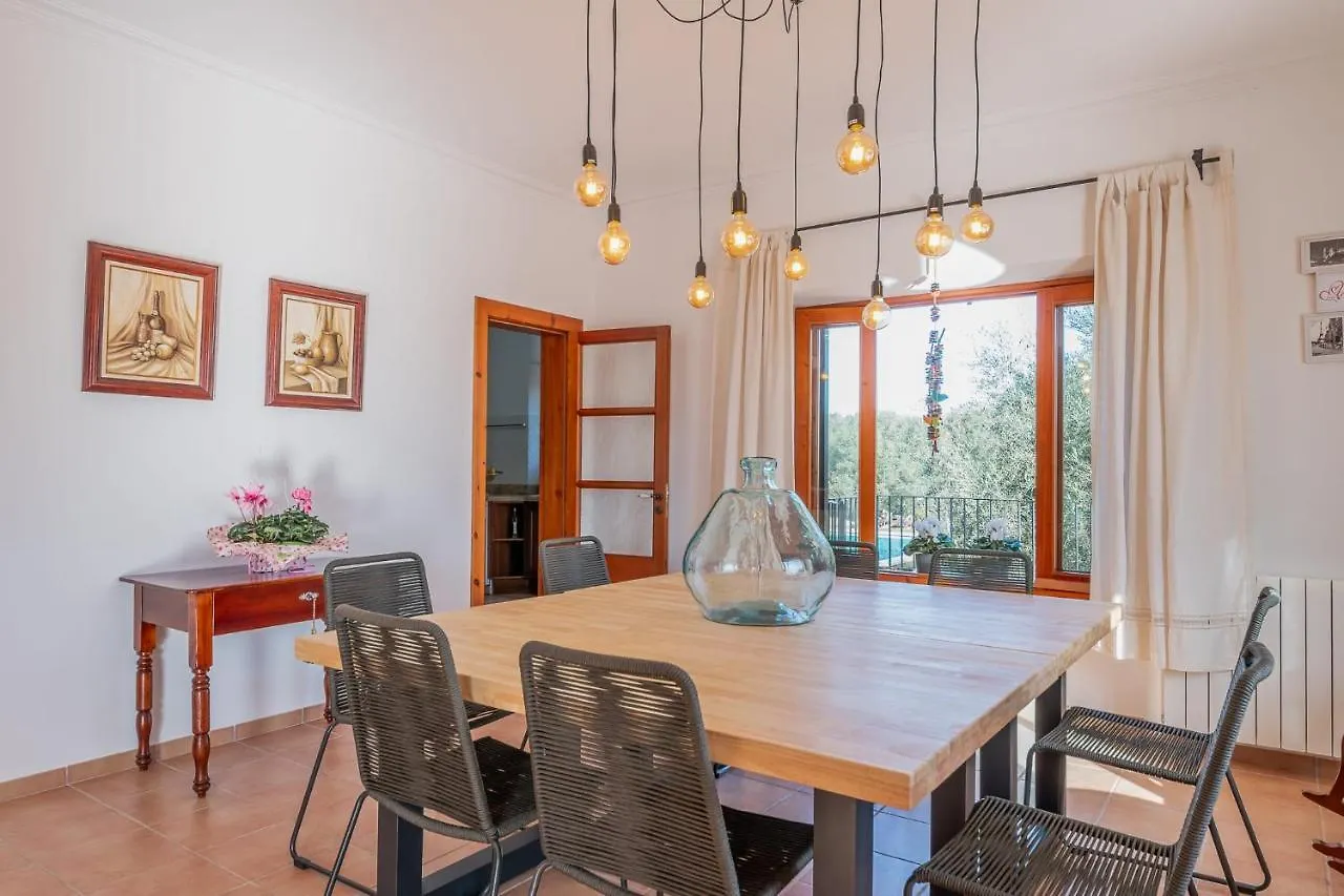 Finca Son Huguet Ariany Villa