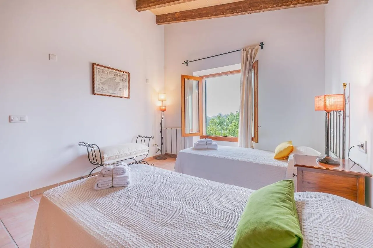 Finca Son Huguet Ariany 0*,