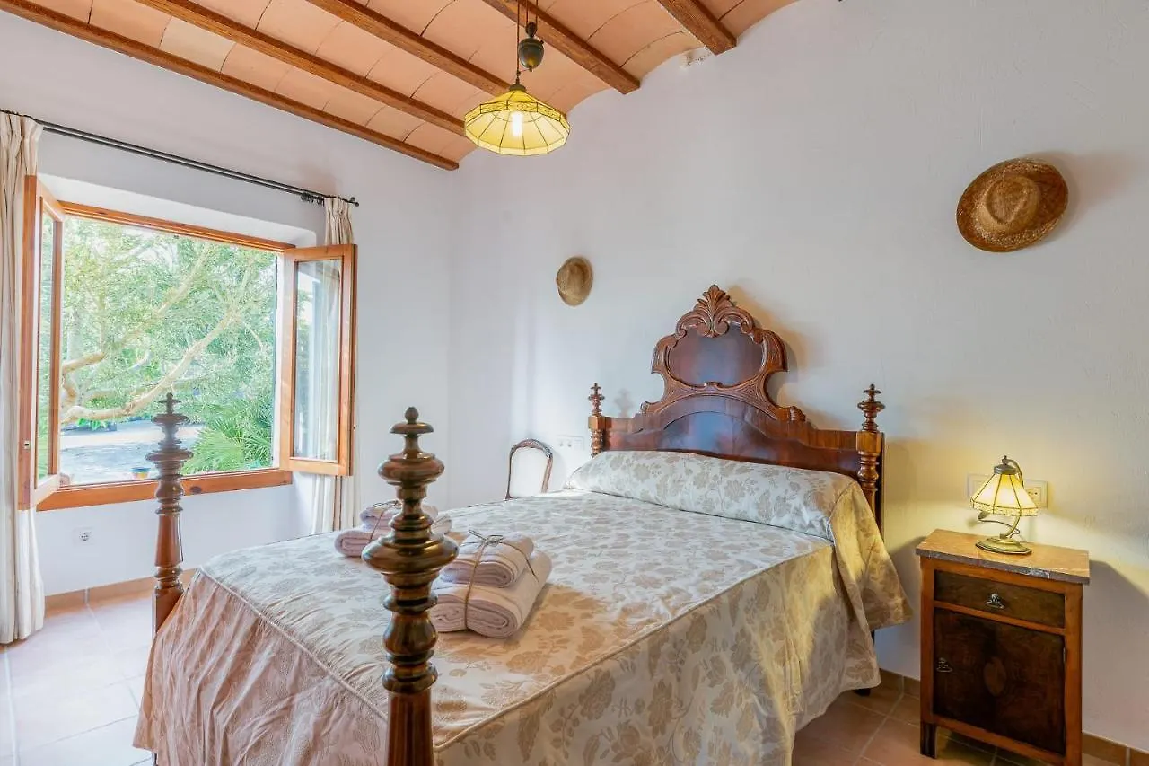 Villa Finca Son Huguet Ariany Spain